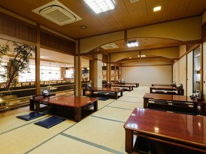 ■和洋レストラン ワルンお座席もご用意ございます。