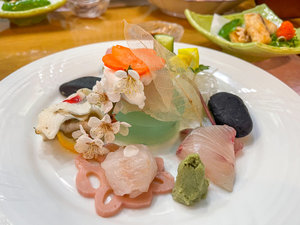 �[�H���j���[�̈��i�G�߂�d����󋵂ɂ��ύX������܂��j