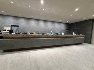 【本館3階 フロント】ご滞在中お困りの際はスタッフにお申し付け下さいませ。