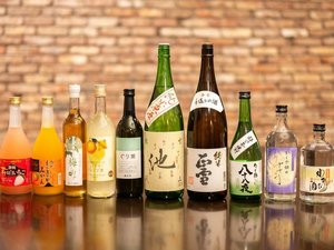 【夕食】ドリンクも宿泊料金に含まれています。お財布を気にせず心ゆくまでお楽しみください。