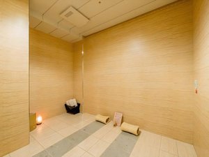 スイートルームにはプライベート岩盤浴を備えております。