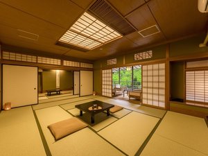 スーペリア露天風呂付和室2間10名定員 ※客室の一例