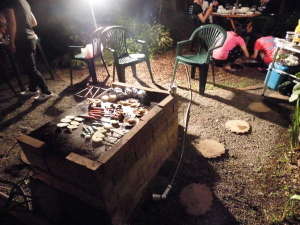 �v���C�x�[�g�K�[�f���ł̃o�[�x�L���[�̕��i