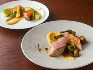 葛・鴨に代表される御所ならではの食材を、豊かな水から育まれる御所の地酒とともにご提案します