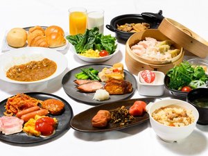 自分だけのオリジナル朝食。ビュッフェ形式だから、お好きなものを好きなだけ選んでお楽しみいただけます。