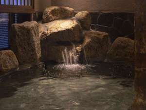 ■女性■岩風呂41〜42℃