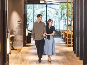 一歩足を踏み入れれば、そこはタイの優美さと京都の伝統が織りなす、心安らぐ別世界。