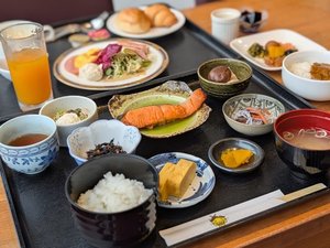 GR.選べる和・洋 朝定食