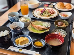 GR.選べる和・洋 朝定食