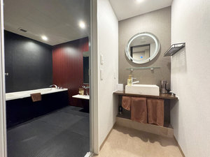 �y���{:��{���E�V�����E�s���암�zRE HOTEL �J��9���ڇU