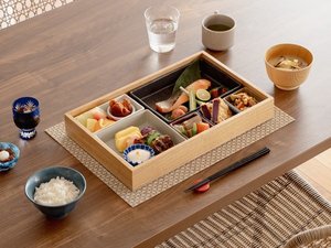 【和食】沖縄の味をメインにした和風定食