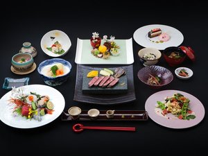 季節の特別ディナー※写真はイメージです。