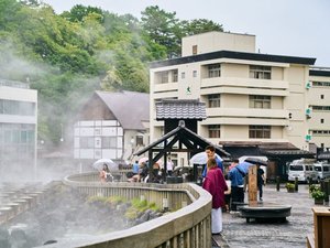 町の中心 湯畑