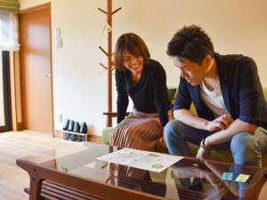 オリジナルマップを見ながら旅の計画を立てるのも一つの楽しみです♪