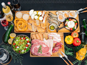 �y�^Grandome�z���؂Ńv���~�A����BBQ�f�B�i�[�����y���݂��������B