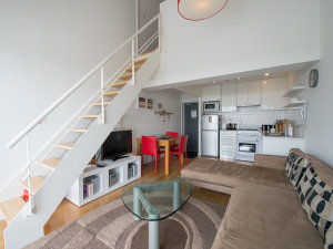 【北海道ニセコ・倶知安の貸し別荘・コテージ・ログハウス・コンドミニアム】パウダートラックス