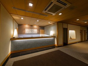 フロント