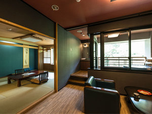 【最上階 源泉掛け流し露天風呂付 久遠スイート】