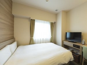 ◆禁煙ダブルルーム シモンズ社製 ベッドサイズ140×195cm 12.0~12.7平米 テレビ32インチ