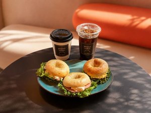 朝食ベーグル&コーヒー