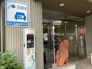 電気自動車の充電も可能です☆