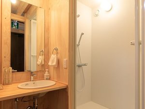 洗面 シャワーブース