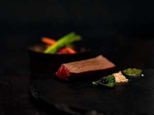 【基本会席】進肴 漢方和牛※写真はイメージです