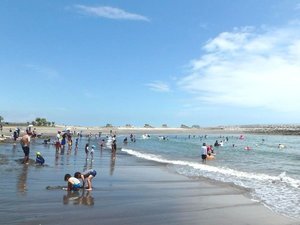 最寄り海水浴場、サンビーチ一ツ葉まで車で15分!ビーチバーガーハウスも人気♪