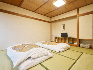 ・【福井城址側】和室8畳/落ち着いた雰囲気の畳のお部屋