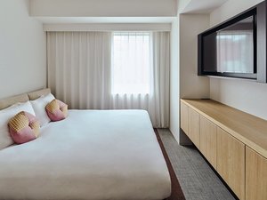 �N�C�[�����[���i19-20�u�^1-2������j�����A�g�C���A���ʑ䂪3�_�Ɨ��B1���l�͂������A2���l�ł����K�B