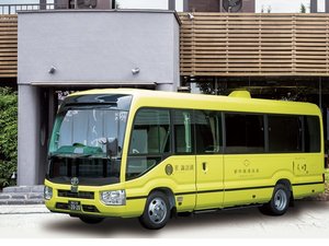 <無料参拝バス>毎日午前と午後の2便、諏訪大社四社巡りを運行しております。