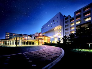 【ホテル外観】みなさまのお帰りをお待ちしております。どうぞお気を付けてお越しくださいませ!