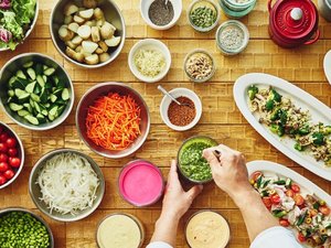 地元食材を取り入れた和洋多彩なメニューで、 一日のはじまりを心地よく彩ります。
