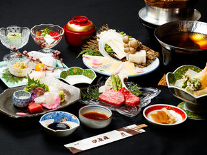 夕食は、季節の旬を取り入れたお料理をご用意致します。(※一例)