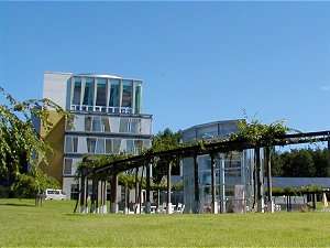 �y�R����:�����x�E������E�����E���z�X�p�e�B�I������