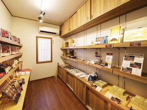 【売店】