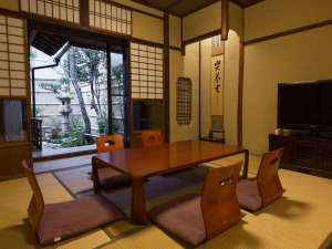 【京都府:祇園・東山・北白川周辺】京宿家 紫野しおん庵