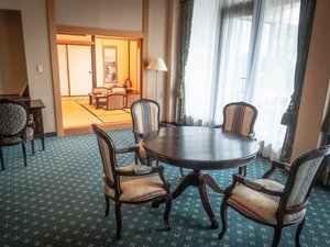 6�K�X�C�[�g���[�����ʘa�m���F���8��