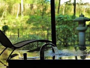 �y������:�v�c�E�l�c�E�Øa��z���قʂ���