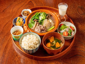たっぷり7種野菜の肉吸い【体力定食】