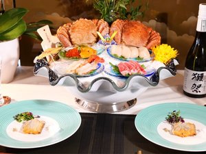 【料理】新鮮な食材を使用した創作料理。