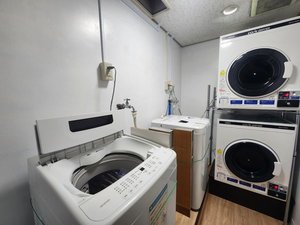 洗濯機・乾燥機各3台