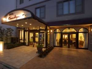 �y���Ɍ�:�P�H�E�ԕ�E���΁z�z�e���N���[�����}