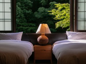 ���ƌ���̞w�I�V���C�t�M�o���`�|�║�̊ԁ`�y�쑤10��+�m���c�C���x�b�h�t�z���4������