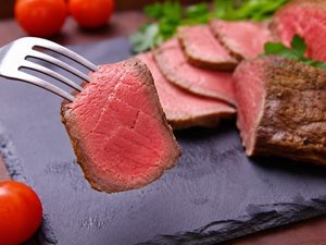 神戸牛や松阪牛のルーツとして知られるブランド「但馬牛」のローストビーフ ※イメージ