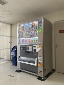 8階宿泊者専用自動販売機