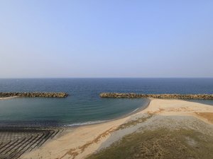 【眺望】客室からは日本海を一望 ※シングルルームを除く