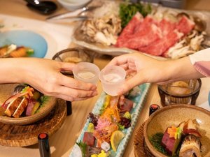 彩り豊かな会席料理とともに、乾杯のひとときを。(一例)