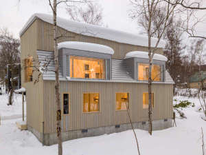 【北海道ニセコ・ルスツの貸し別荘・コテージ・ログハウス・コンドミニアム】H2 Life Resorts シグネチャー・ヒラフ サンモリッツ／シャレーW