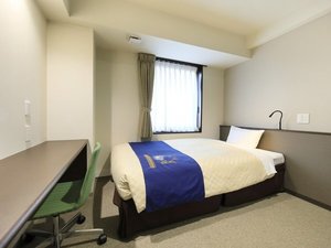 �y�V���O�����[���z002